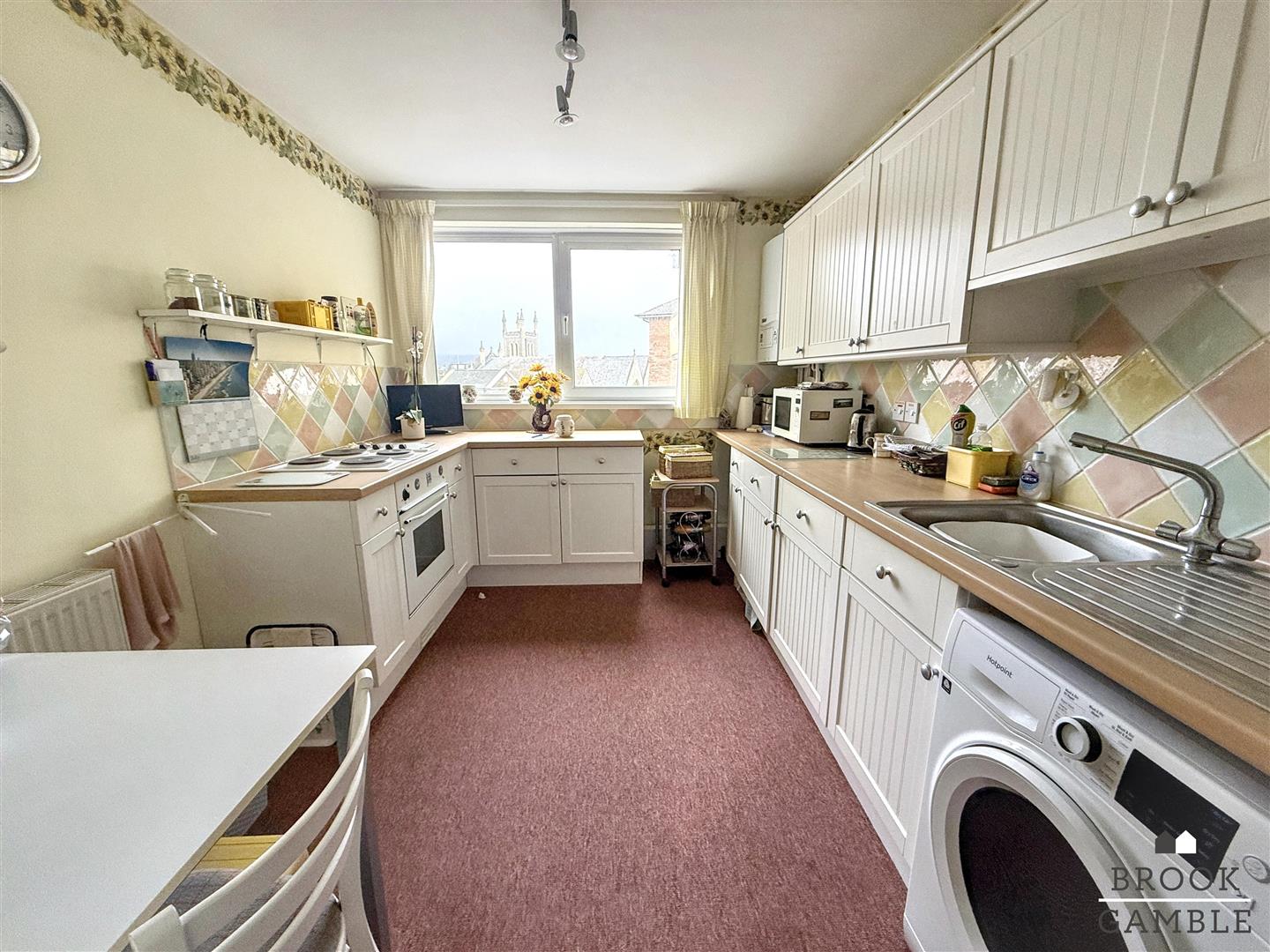 2 Bedroom Apartment - Purpose Built. Trinity Place in Eastbourne,  3